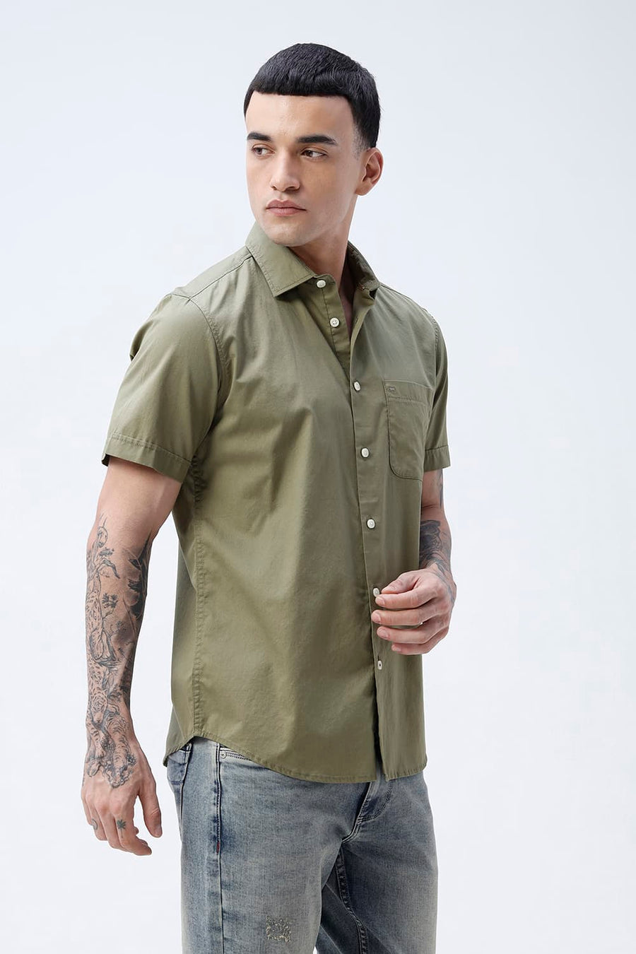 BASICS SLIM FIT LICHEN GREEN COTTON TWILL HALFSLEEVES SHIRT