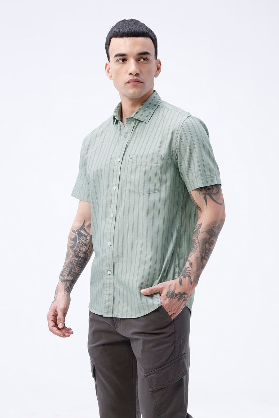 BASICS SLIM FIT GREEN FROST COTTON TWILL STRIPE HALFSLEEVES SHIRT