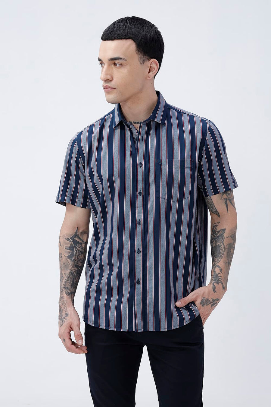 BASICS SLIM FIT PAGEANT NAVY COTTON TWILL STRIPE HALFSLEEVES SHIRT