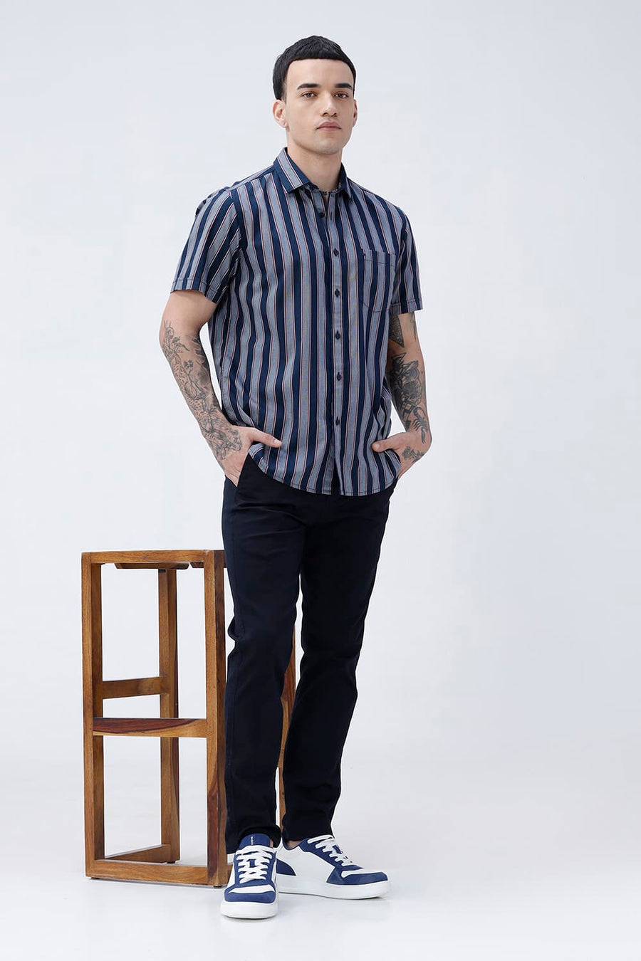 BASICS SLIM FIT PAGEANT NAVY COTTON TWILL STRIPE HALFSLEEVES SHIRT