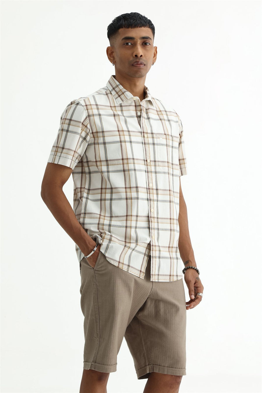 BASICS SLIM FIT WARM ECRU COTTON PLAIN CHECKS HALFSLEEVES SHIRT