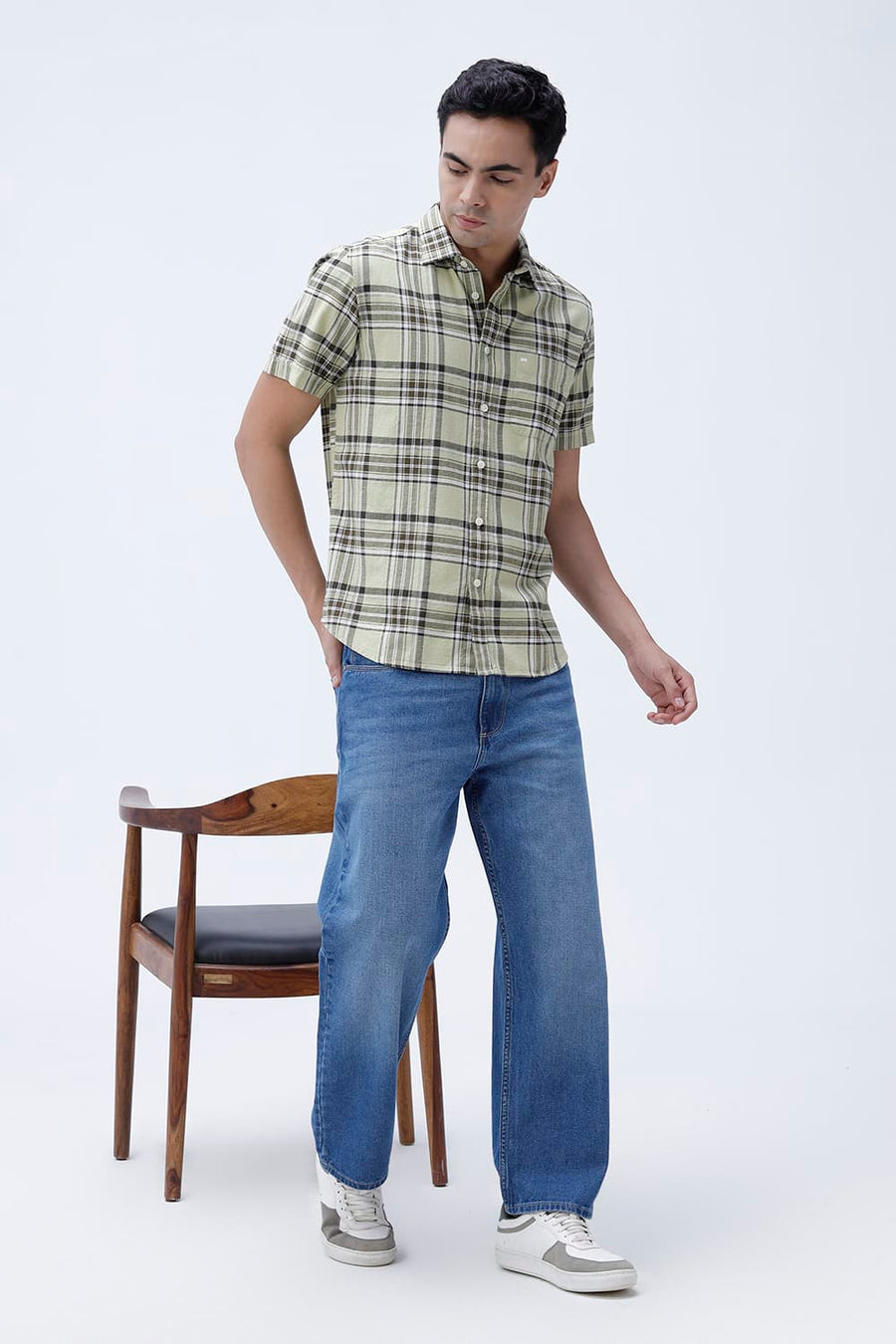 BASICS SLIM FIT  COTTON HOPSACK CHECKS HALFSLEEVES SHIRT