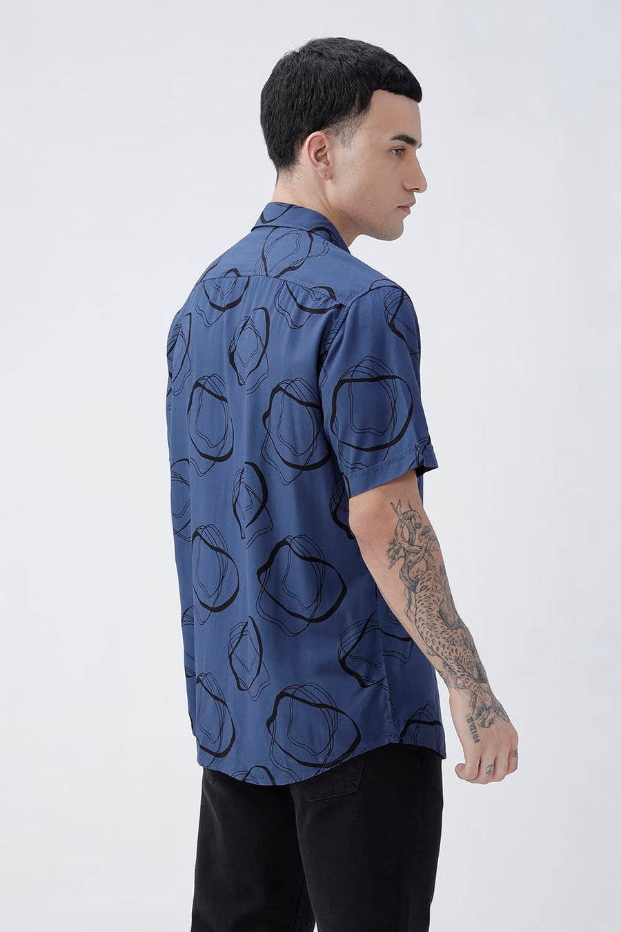 BASICS SLIM FIT TRUE NAVY COTTON VISCOSE PRINTED HALFSLEEVES SHIRT
