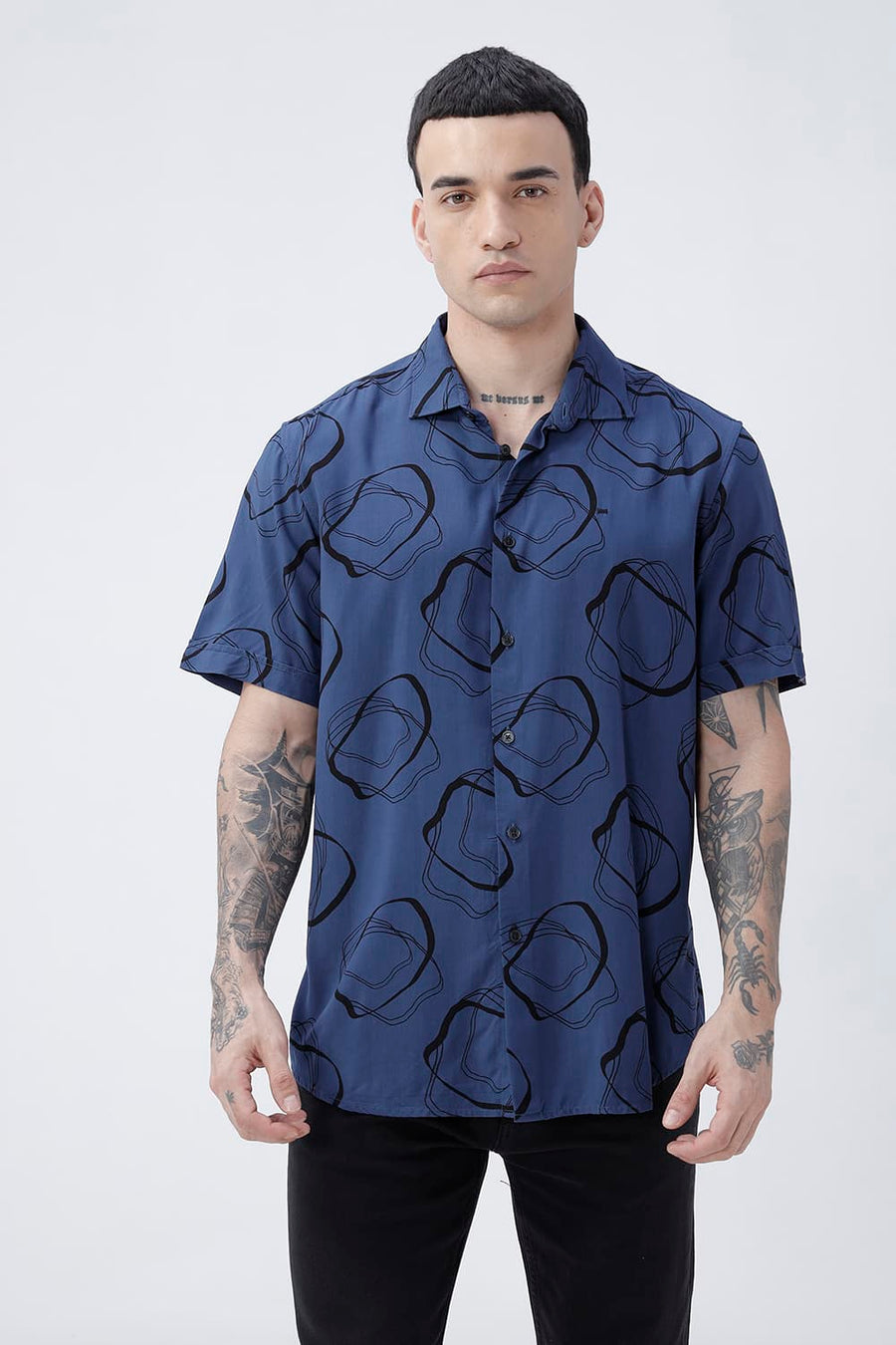 BASICS SLIM FIT TRUE NAVY COTTON VISCOSE PRINTED HALFSLEEVES SHIRT