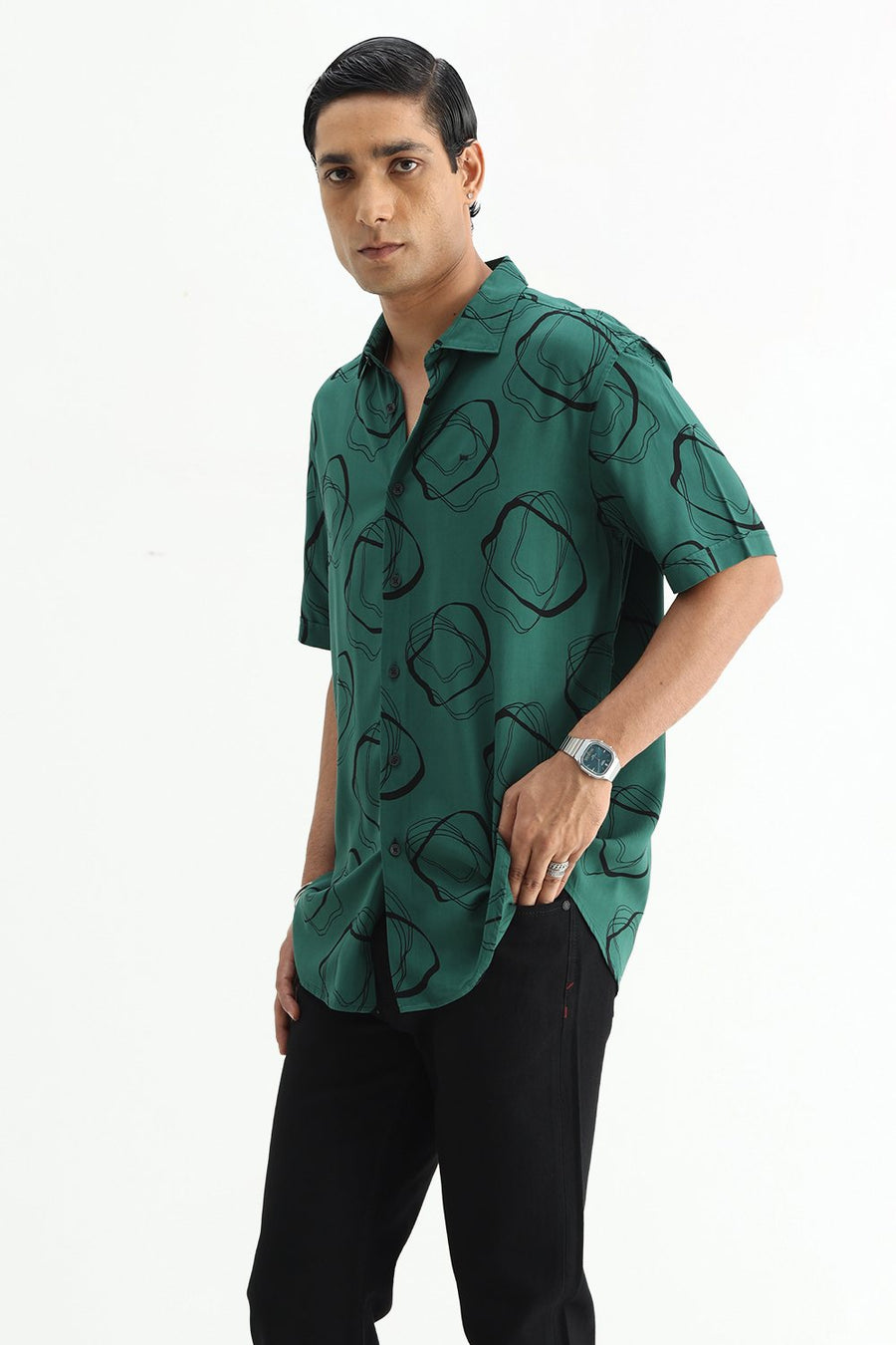BASICS SLIM FIT  COTTON VISCOSE PRINTED HALFSLEEVES SHIRT