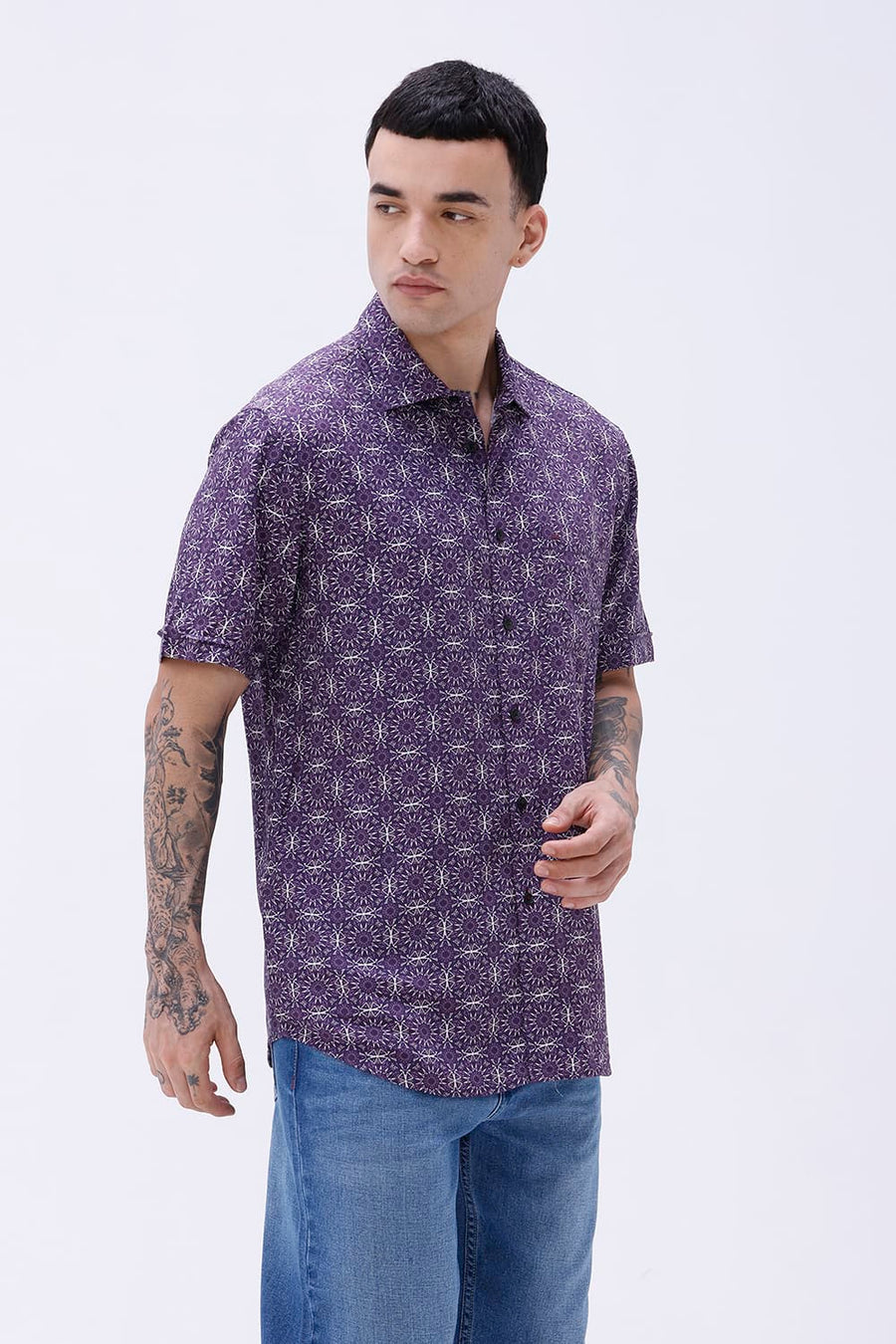 BASICS SLIM FIT  COTTON VISCOSE PRINTED HALFSLEEVES SHIRT