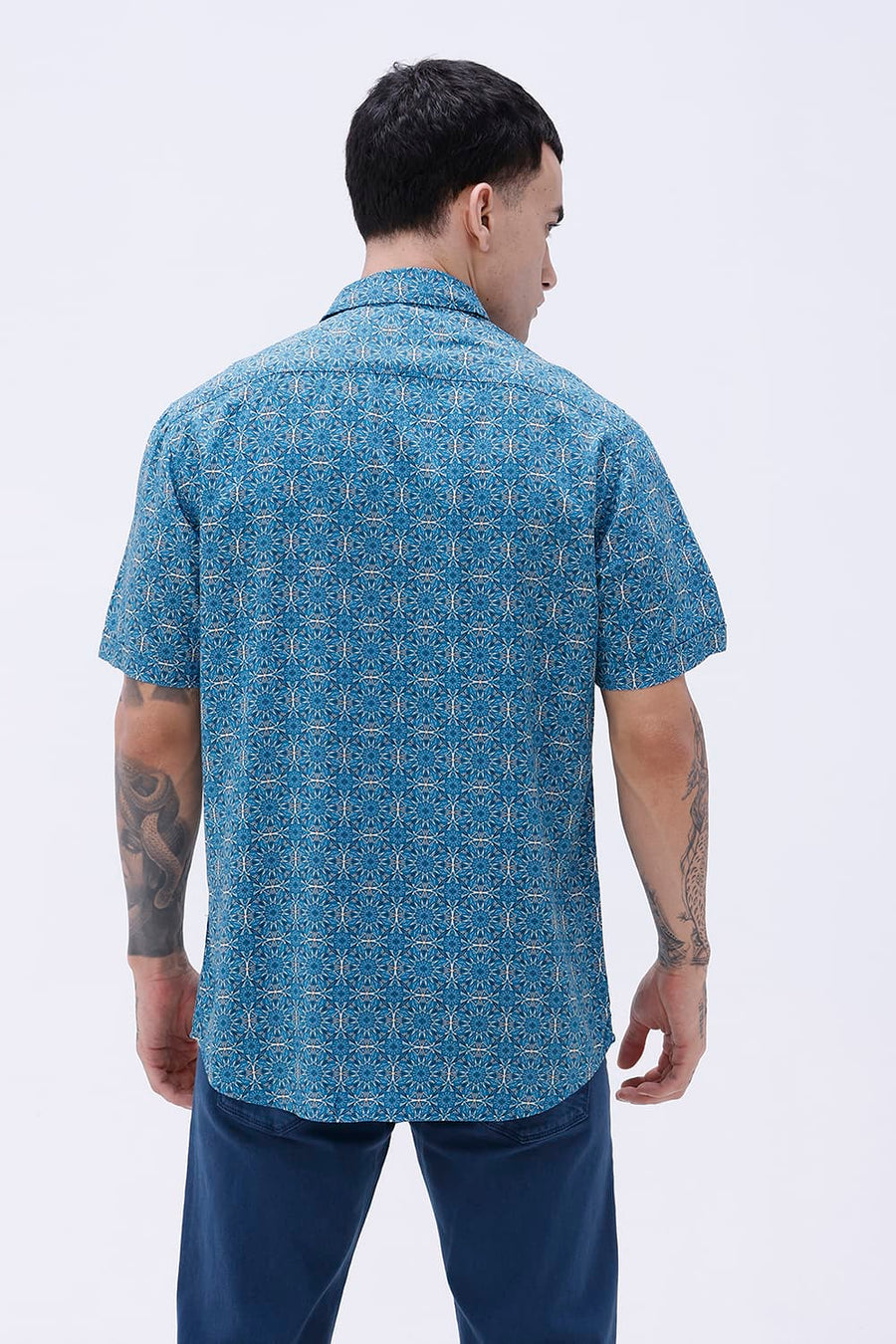 BASICS SLIM FIT  COTTON VISCOSE PRINTED HALFSLEEVES SHIRT