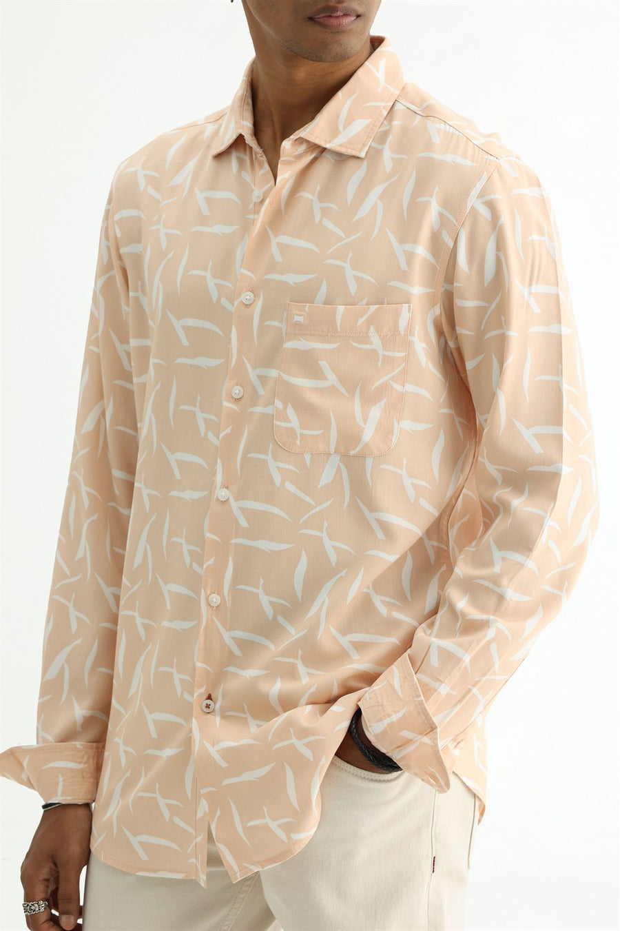 BASICS SLIM FIT PEACH QUARTZ COTTON VISCOSE PRINTED SHIRT