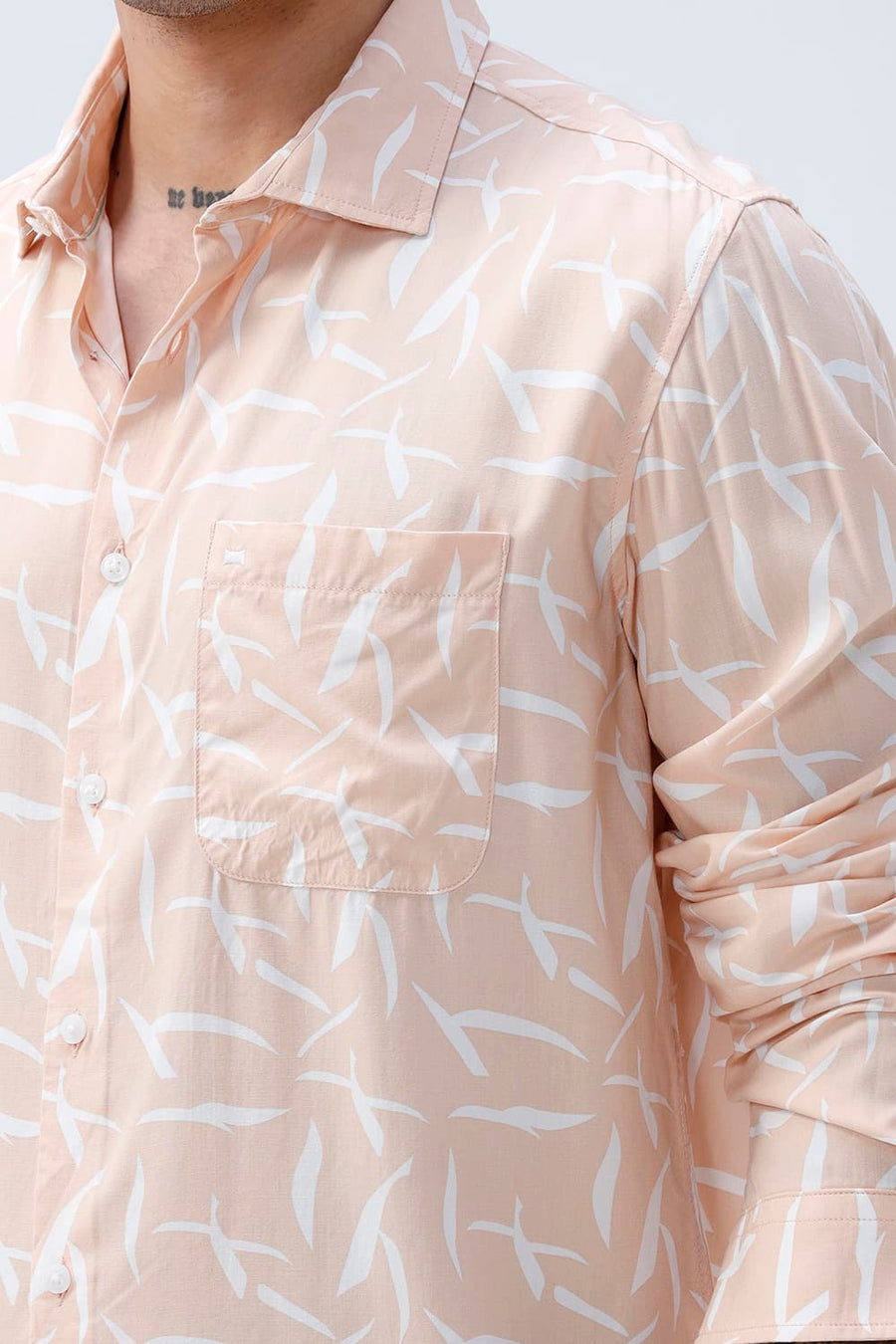 BASICS SLIM FIT PEACH QUARTZ COTTON VISCOSE PRINTED SHIRT