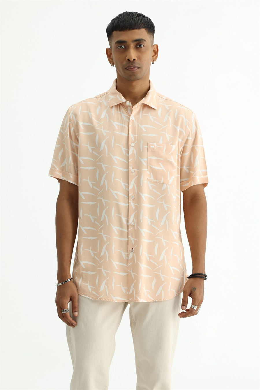 BASICS SLIM FIT PEACH QUARTZ COTTON VISCOSE PRINTED HALFSLEEVES SHIRT