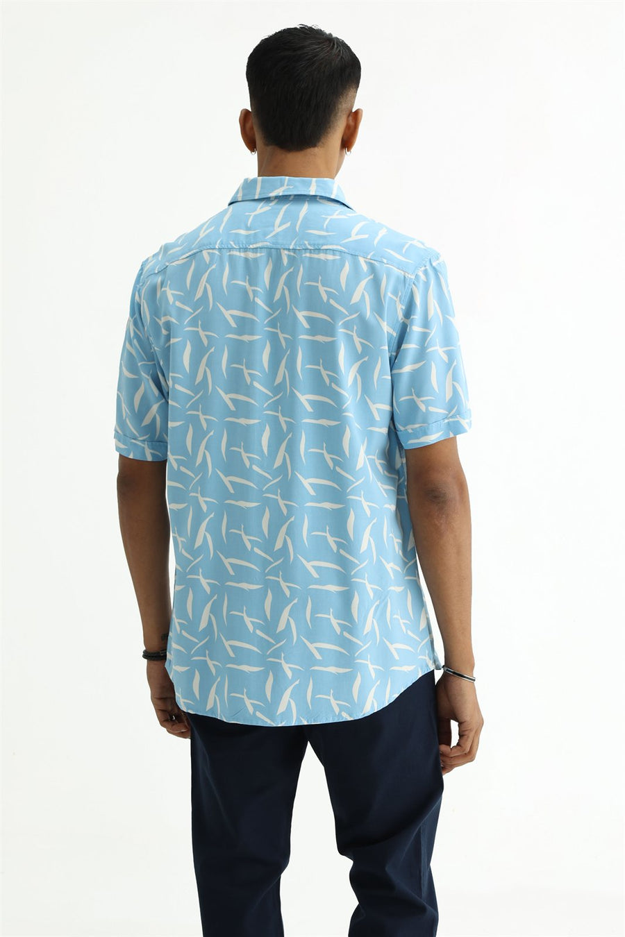 BASICS SLIM FIT SKY BLUE COTTON VISCOSE PRINTED HALFSLEEVES SHIRT