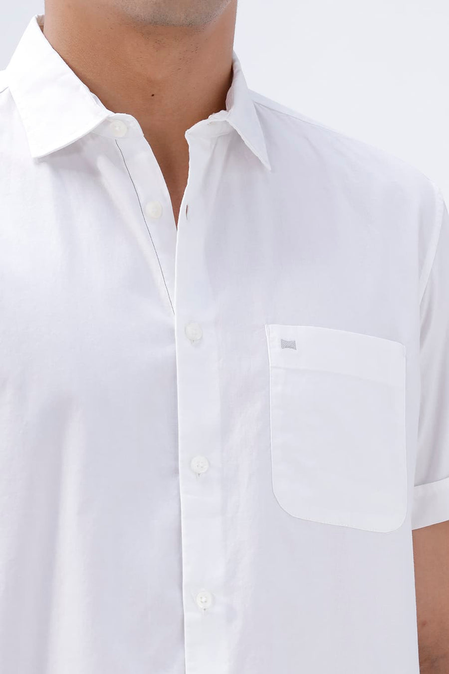 BASICS SLIM FIT  COTTON OXFORD HALFSLEEVES SHIRT