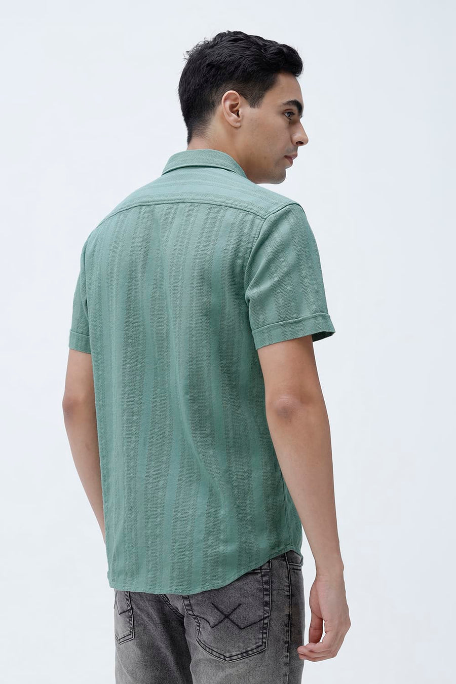 BASICS SLIM FIT TRELLIS GREEN COTTON LENO DOBBY HALFSLEEVES SHIRT
