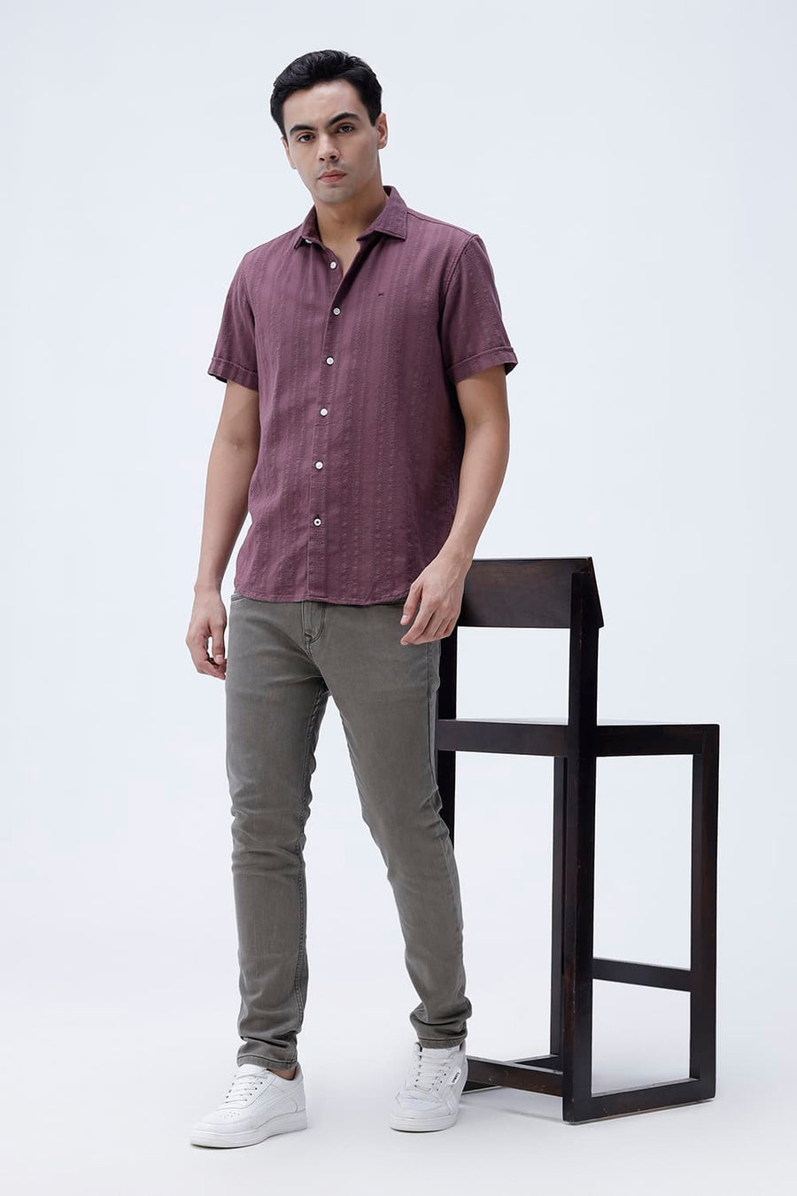 BASICS SLIM FIT WILD PURPLE COTTON LENO DOBBY HALFSLEEVES SHIRT