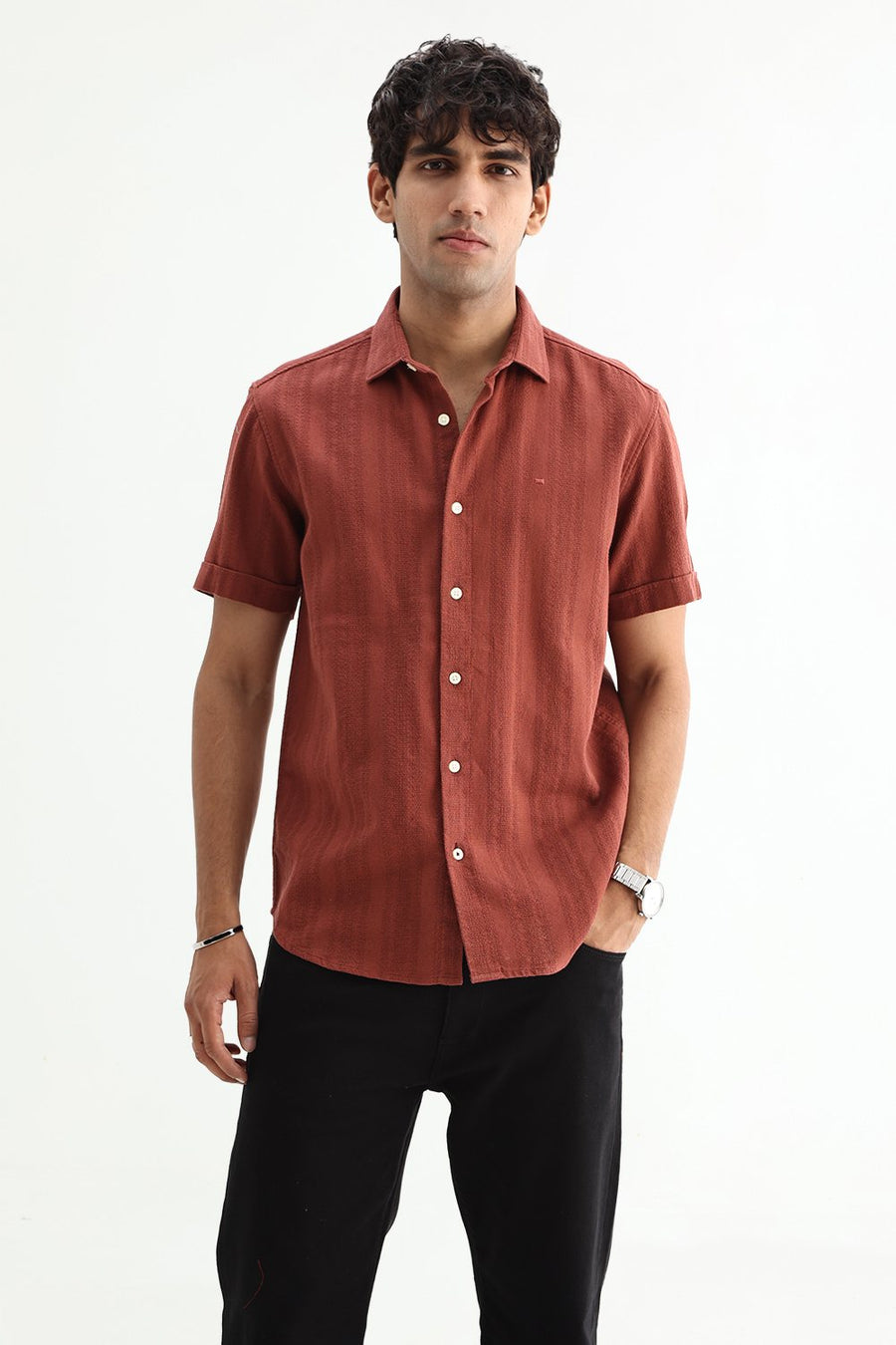 BASICS SLIM FIT BRICK RED COTTON LENO DOBBY SHIRT