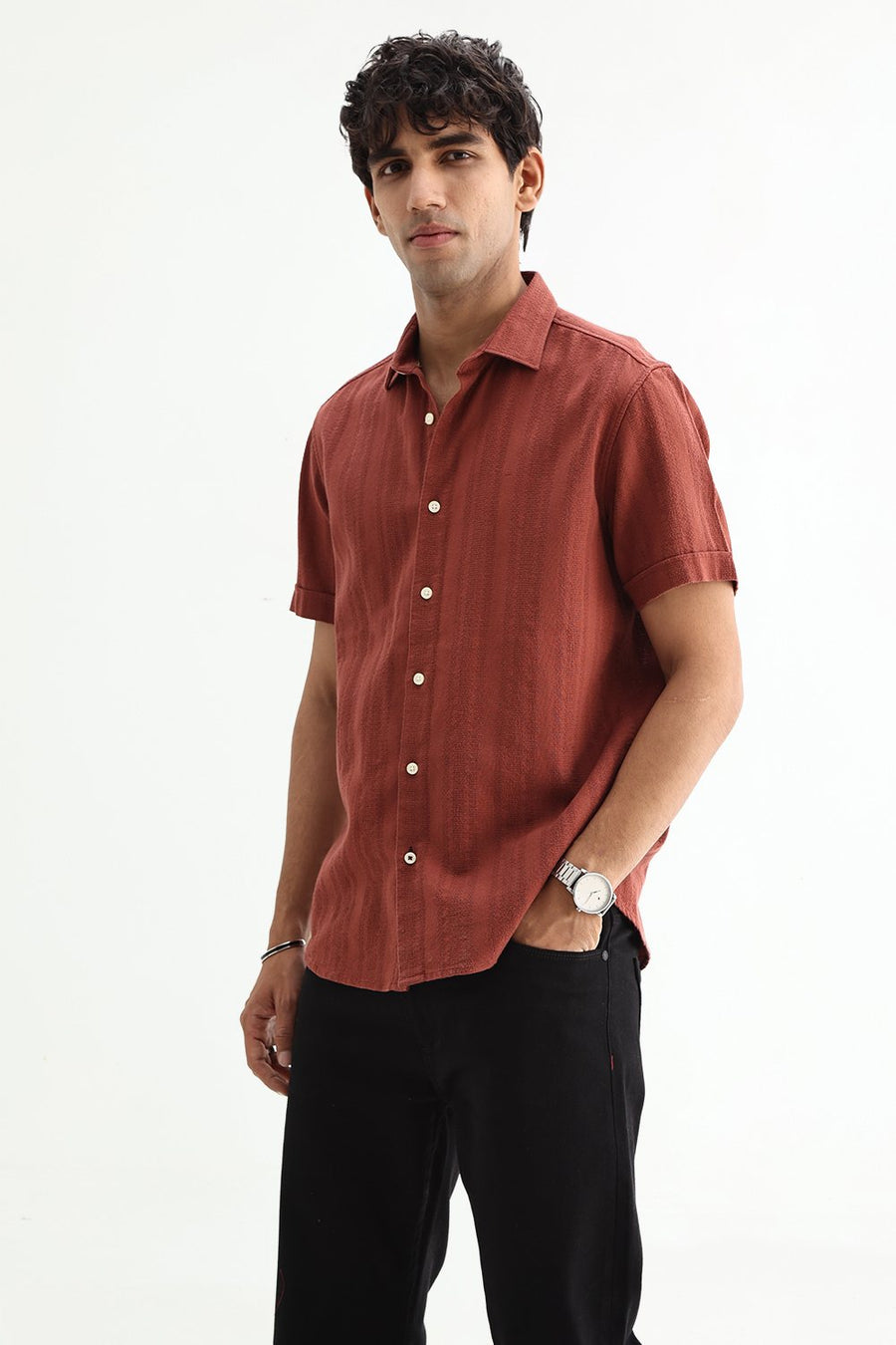 BASICS SLIM FIT BRICK RED COTTON LENO DOBBY SHIRT