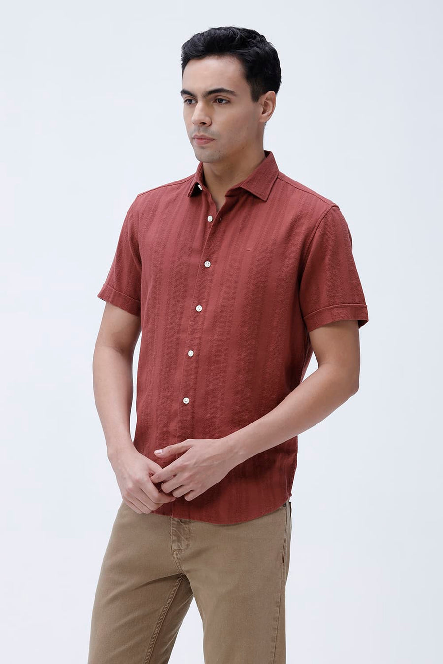 BASICS SLIM FIT BRICK RED COTTON LENO DOBBY HALFSLEEVES SHIRT