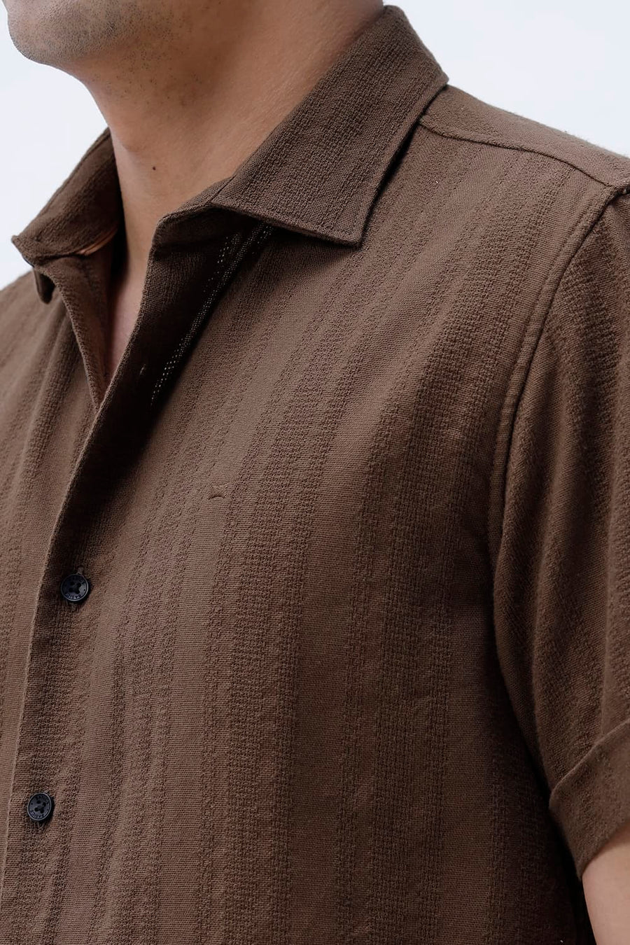 BASICS SLIM FIT KANGAROO BROWN COTTON LENO DOBBY HALFSLEEVES SHIRT