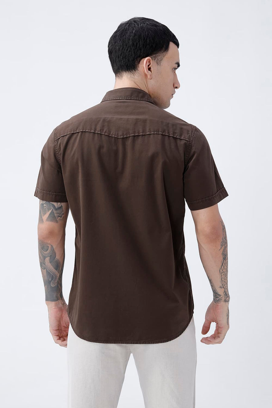 BASICS SLIM FIT MULCH BROWN COTTON TWILL HALFSLEEVES SHIRT