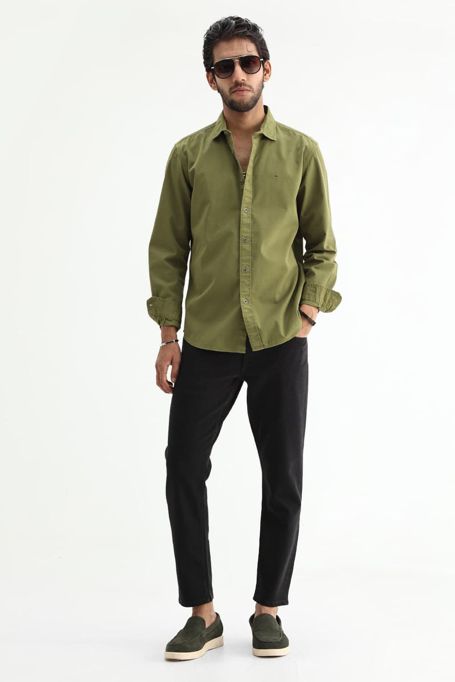 BASICS SLIM FIT PESTO GREEN COTTON TWILL SHIRT