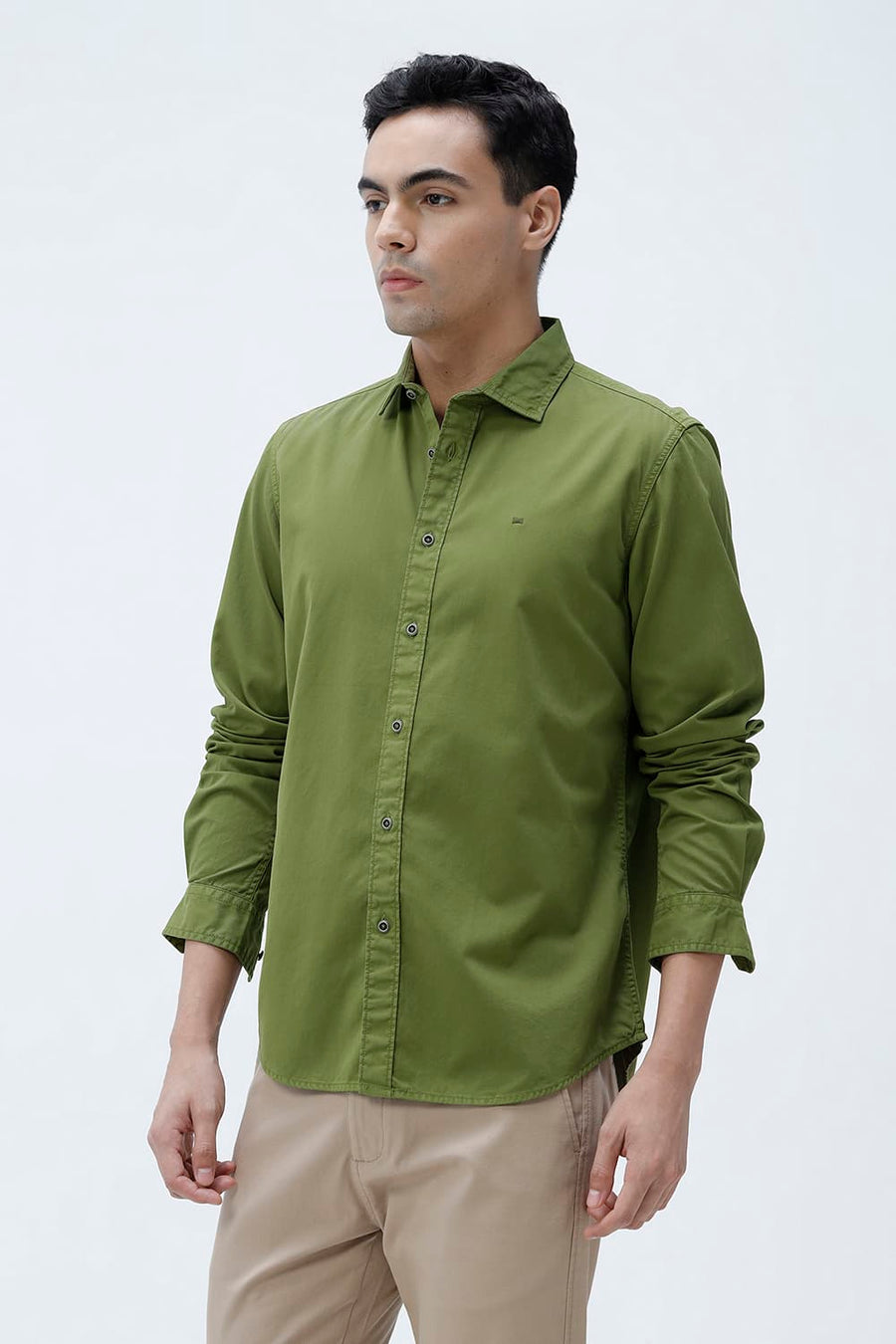 BASICS SLIM FIT PESTO GREEN COTTON TWILL SHIRT