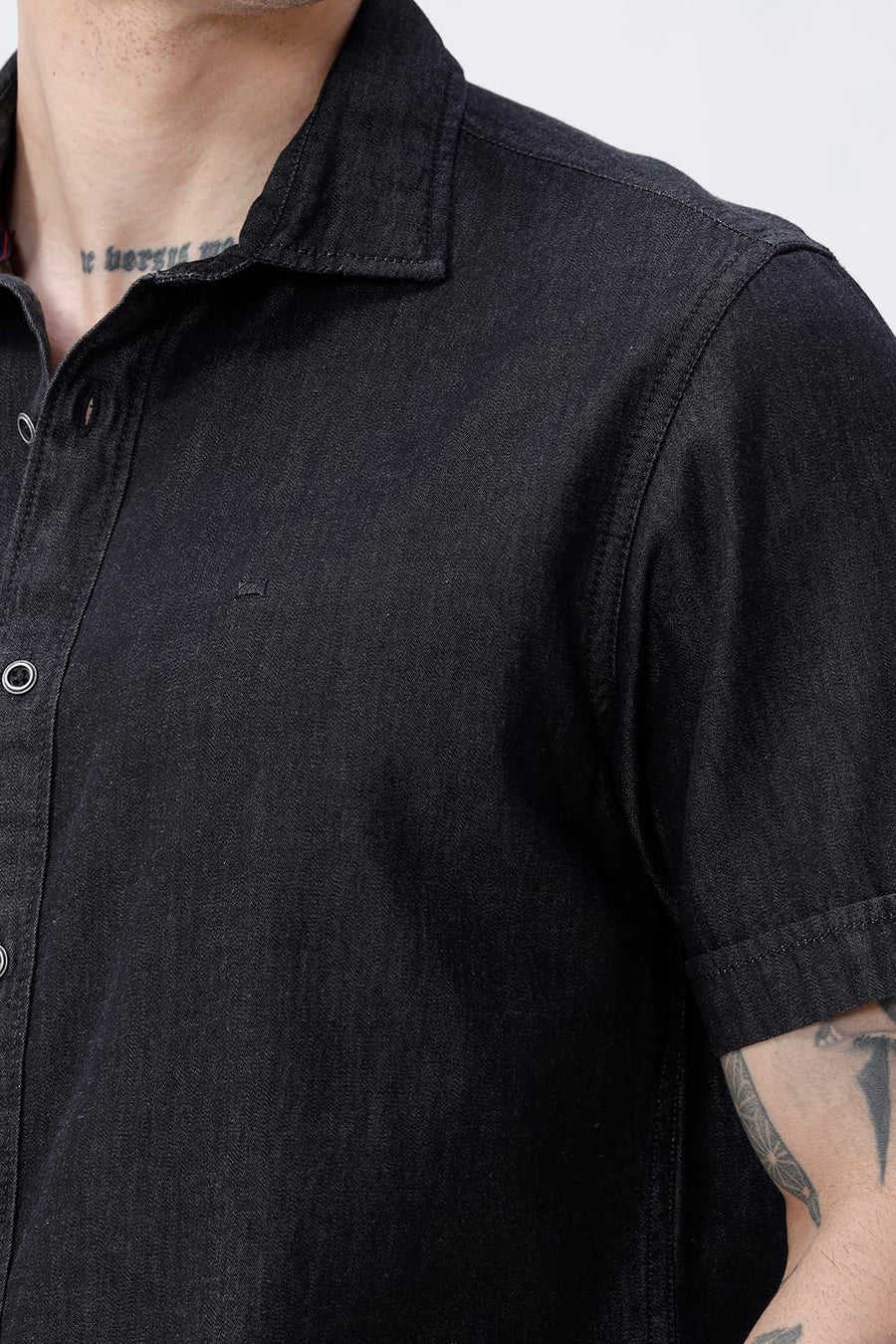 BASICS SLIM FIT BLACK LIMO COTTON SULPHUR HALFSLEEVES SHIRT