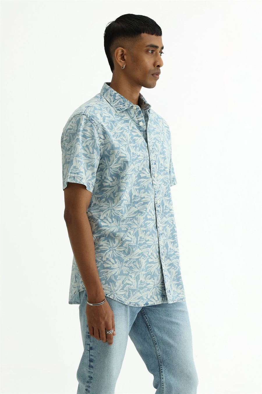 BASICS SLIM FIT  COTTON INDIGO PRINTED SHIRT