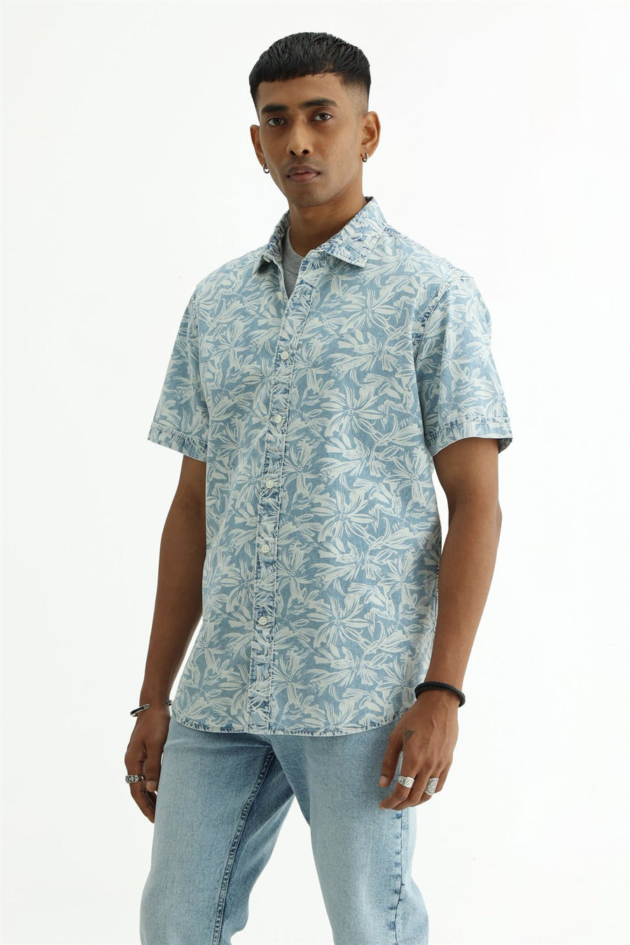 BASICS SLIM FIT  COTTON INDIGO PRINTED SHIRT