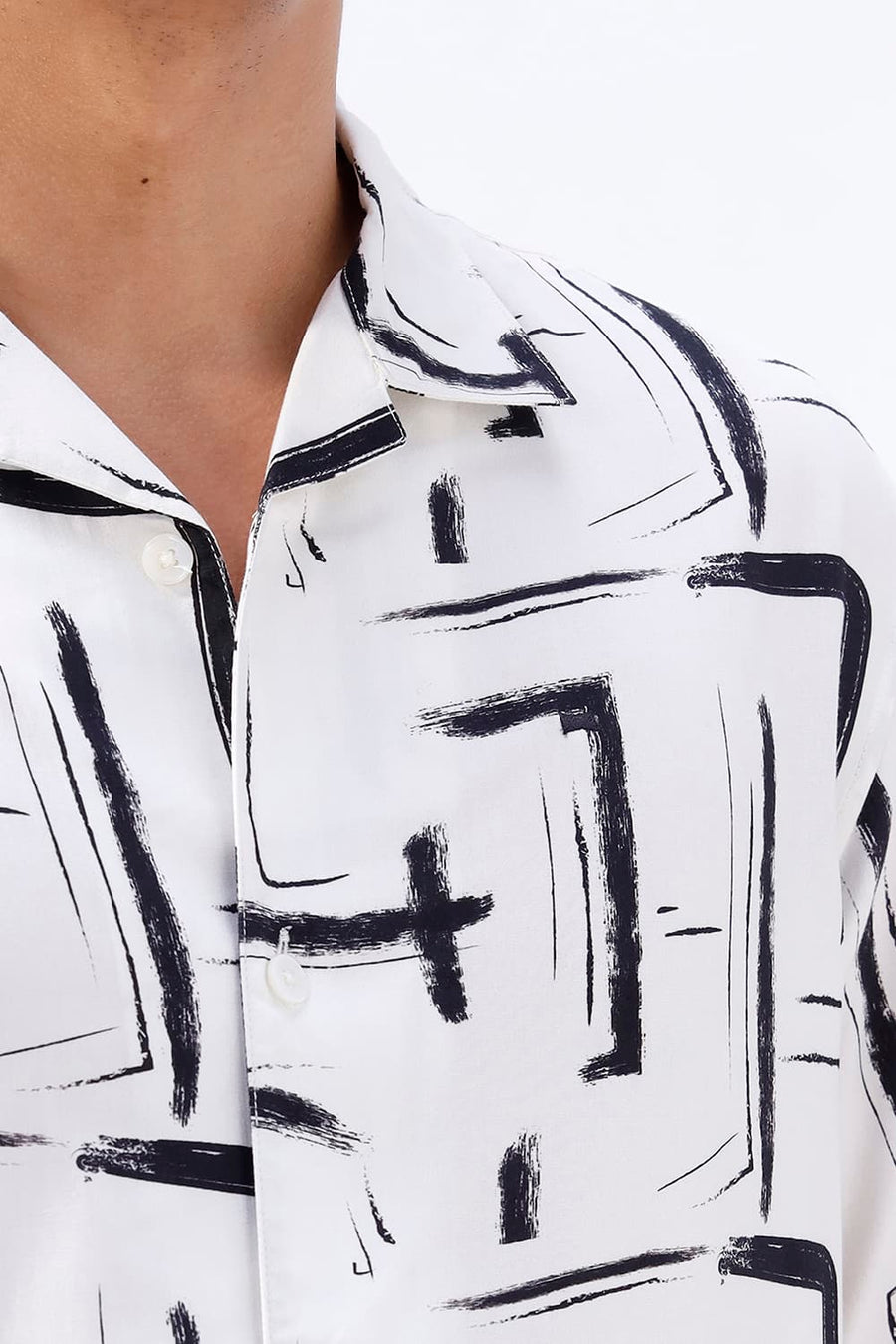 BASICS RELAXED FIT BLACK WOLF COTTON VISCOSE DIGITAL PRINTED HALFSLEEVES SHIRT