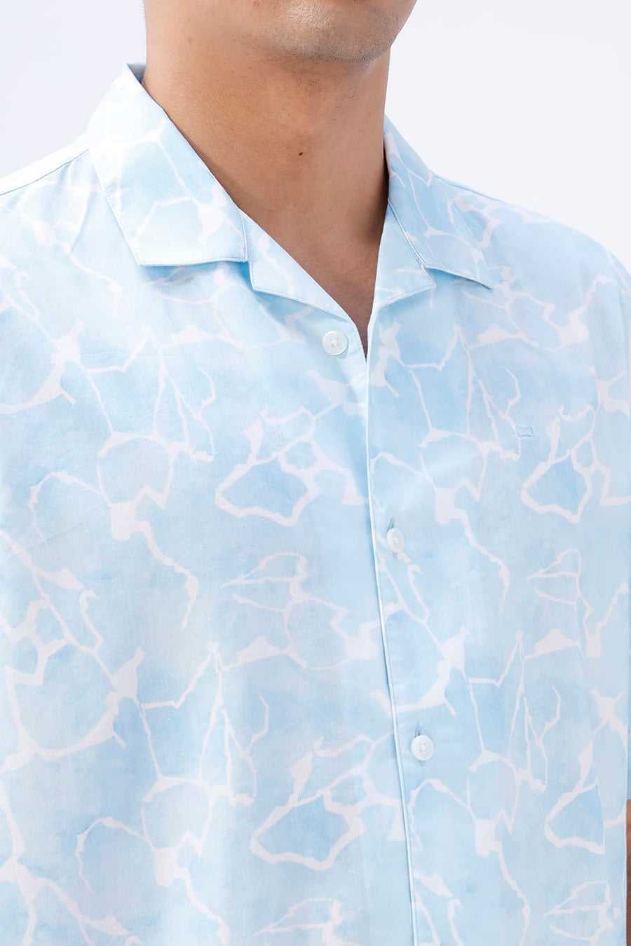 BASICS RELAXED FIT OCEAN BLUE COTTON VISCOSE DIGITAL PRINTED HALFSLEEVES SHIRT