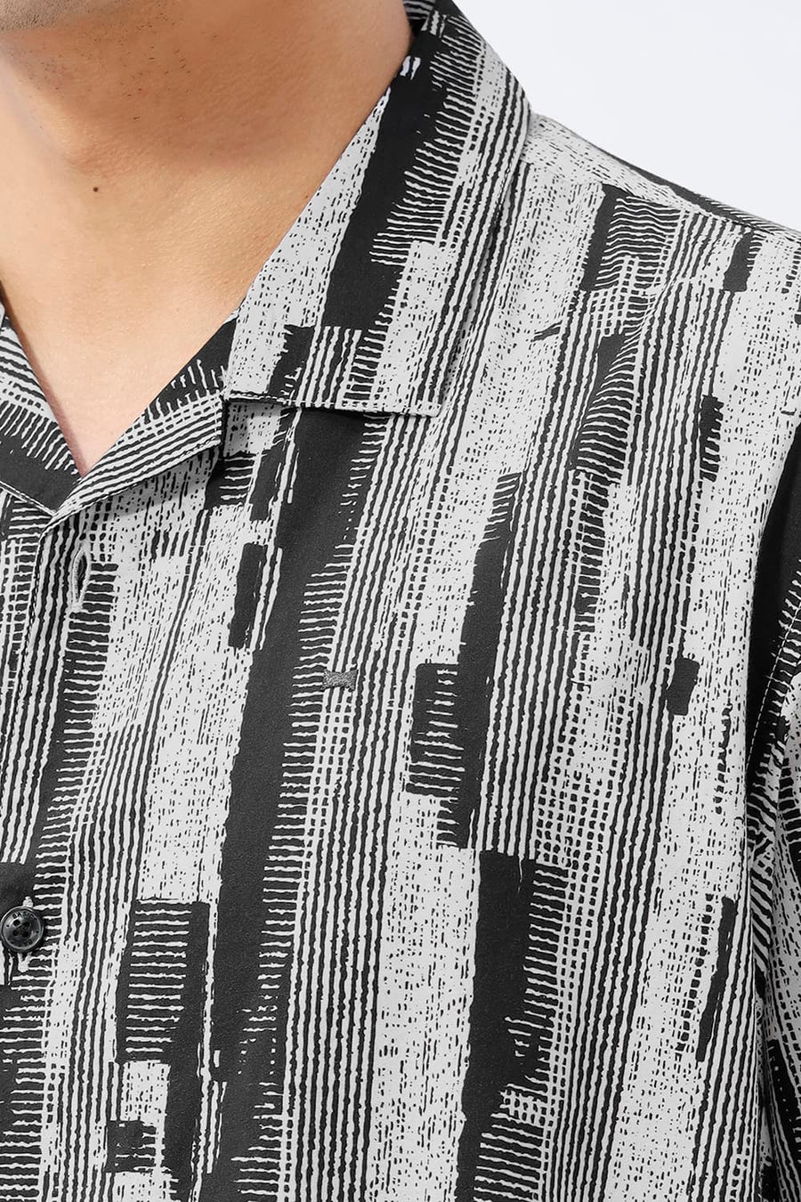 BASICS RELAXED FIT BLACK SEA COTTON VISCOSE DIGITAL PRINTED HALFSLEEVES SHIRT