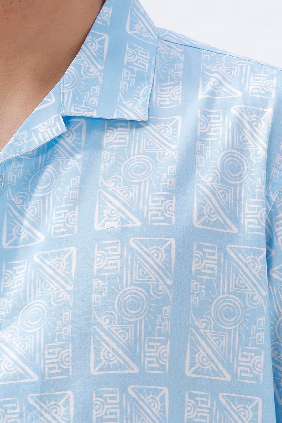 BASICS RELAXED FIT BLUE SPLASH COTTON VISCOSE DIGITAL PRINTED HALFSLEEVES SHIRT