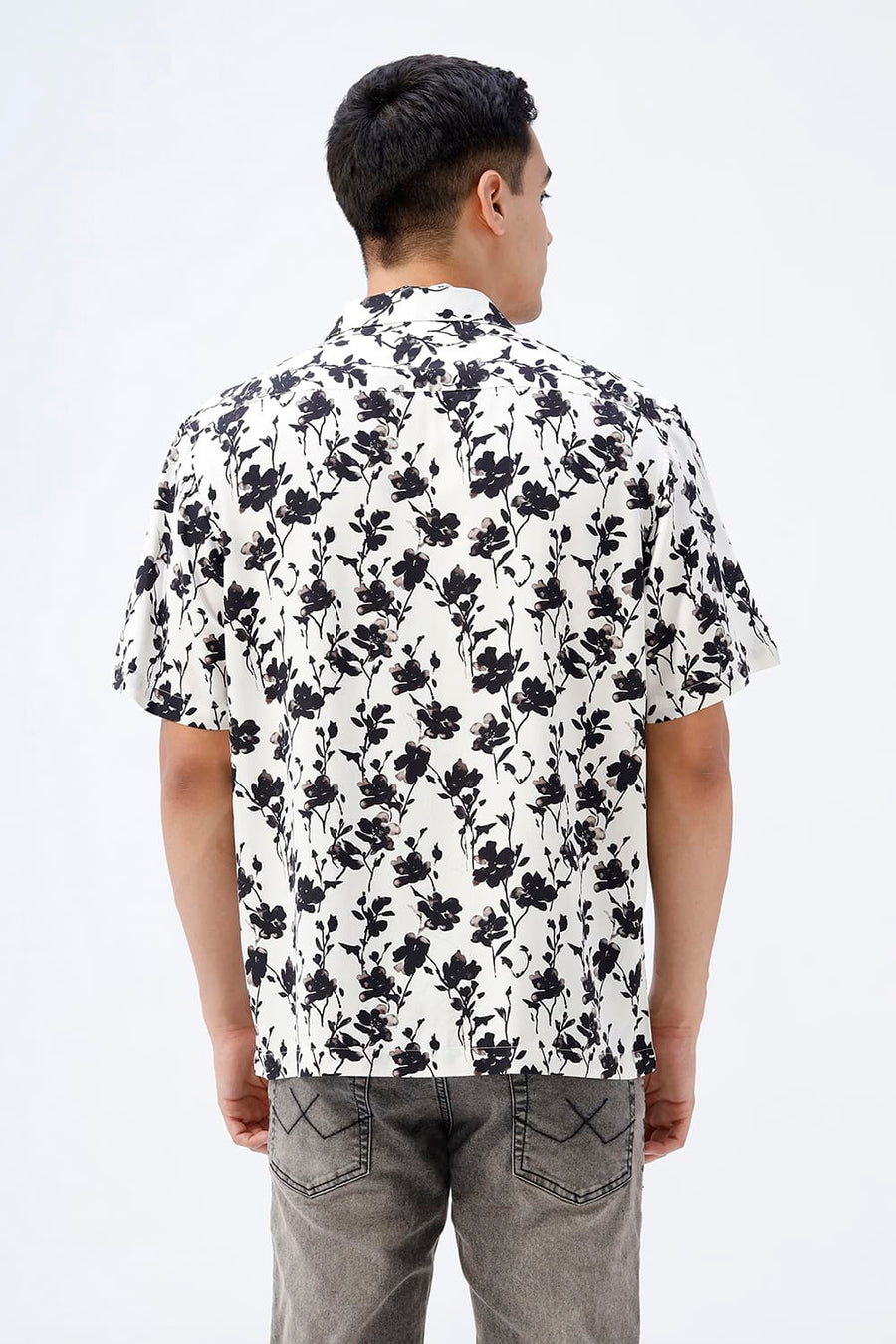 BASICS RELAXED FIT BRILLIANT WHITE COTTON VISCOSE DIGITAL PRINTED HALFSLEEVES SHIRT