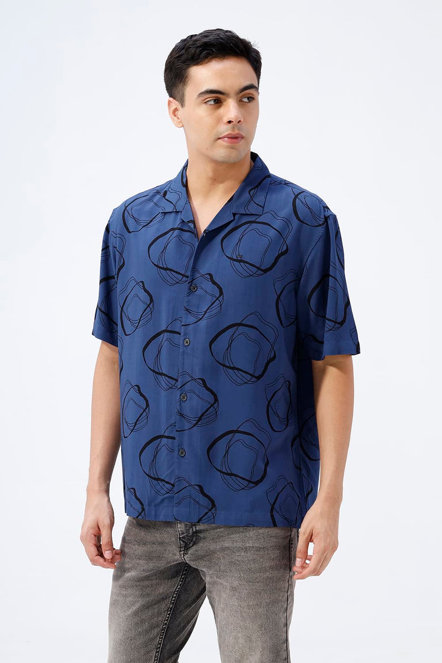BASICS RELAXED FIT TRUE NAVY COTTON VISCOSE PRINTED HALFSLEEVES SHIRT