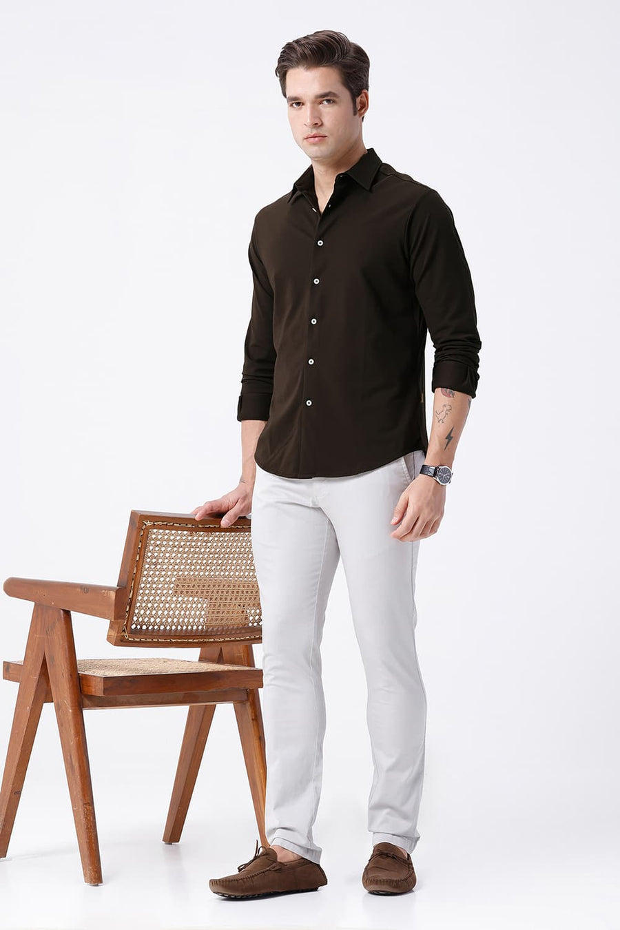 BASICS SLIM FIT BROWN COTTON POLYESTER STRETCH KNIT SHIRT