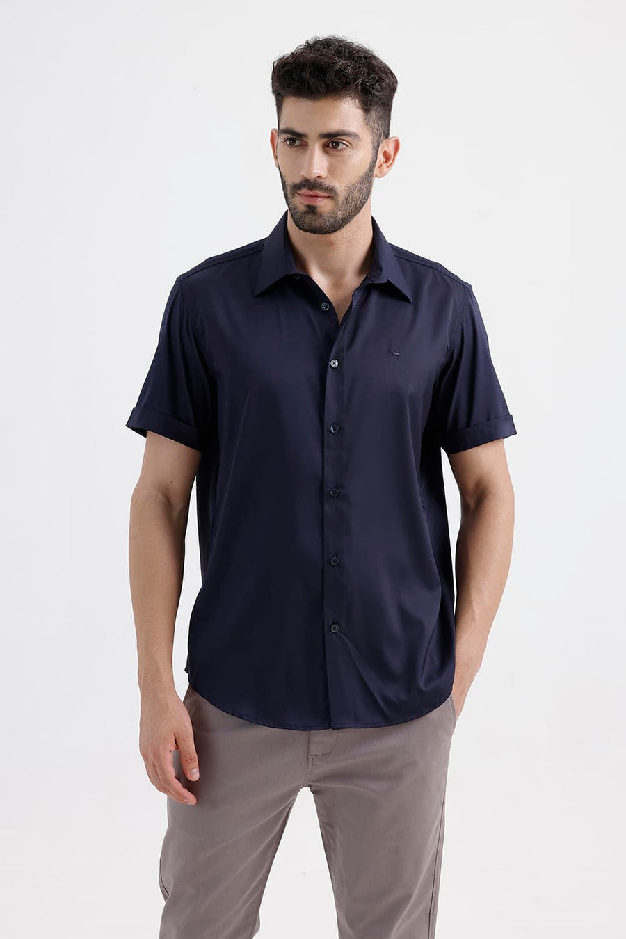 BASICS SLIM FIT NAVY NIGHT POLYESTER STRETCH TWILL HALFSLEEVES SHIRT