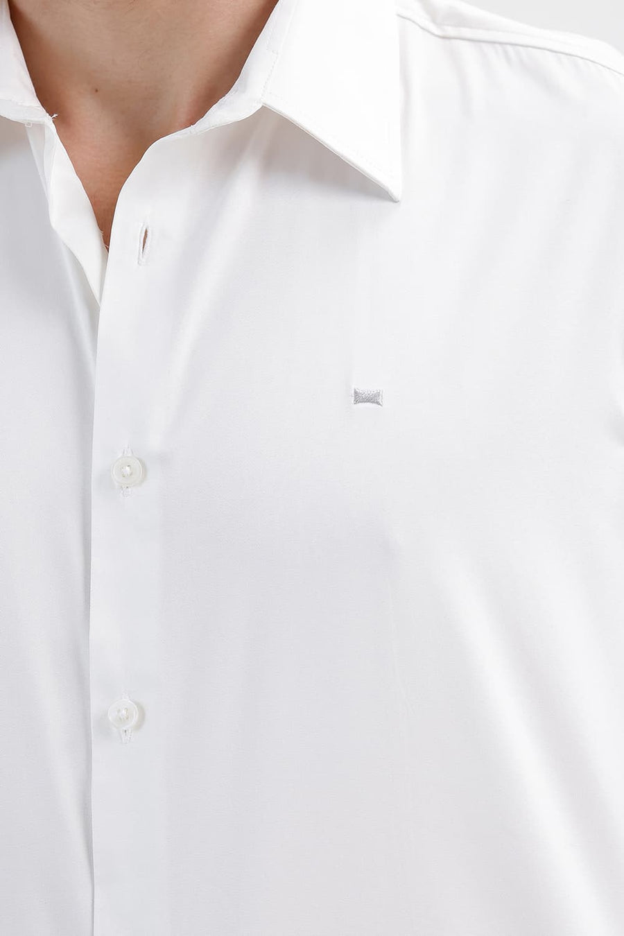 BASICS SLIM FIT BRILLIANT WHITE POLYESTER STRETCH TWILL HALFSLEEVES SHIRT