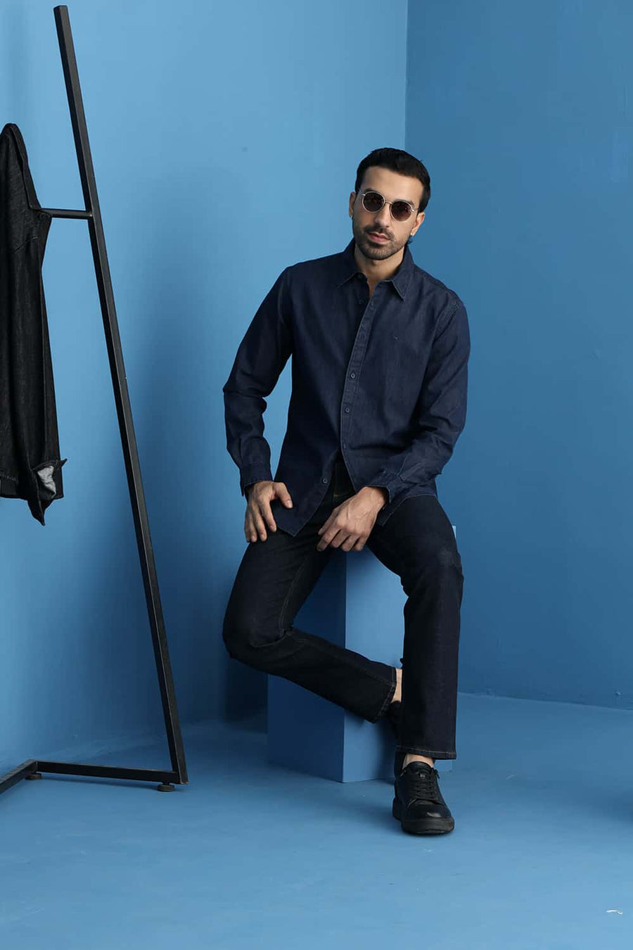 Basics Slim Fit Iris Blue Cotton Indigo Shirt