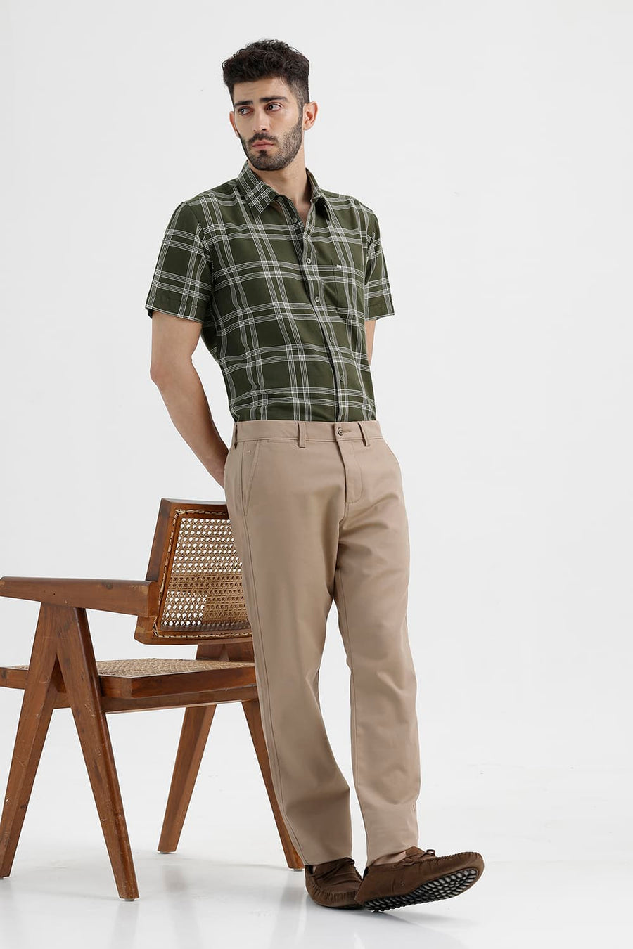 BASICS SLIM FIT RIFLE GREEN COTTON LINEN CHECKS HALFSLEEVES SHIRT