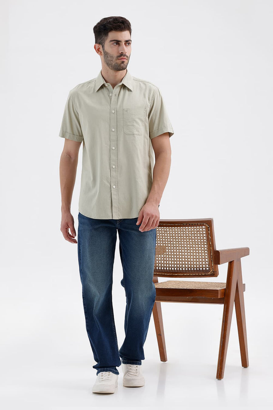 BASICS SLIM FIT AGATE GREEN COTTON LINEN HALFSLEEVES SHIRT