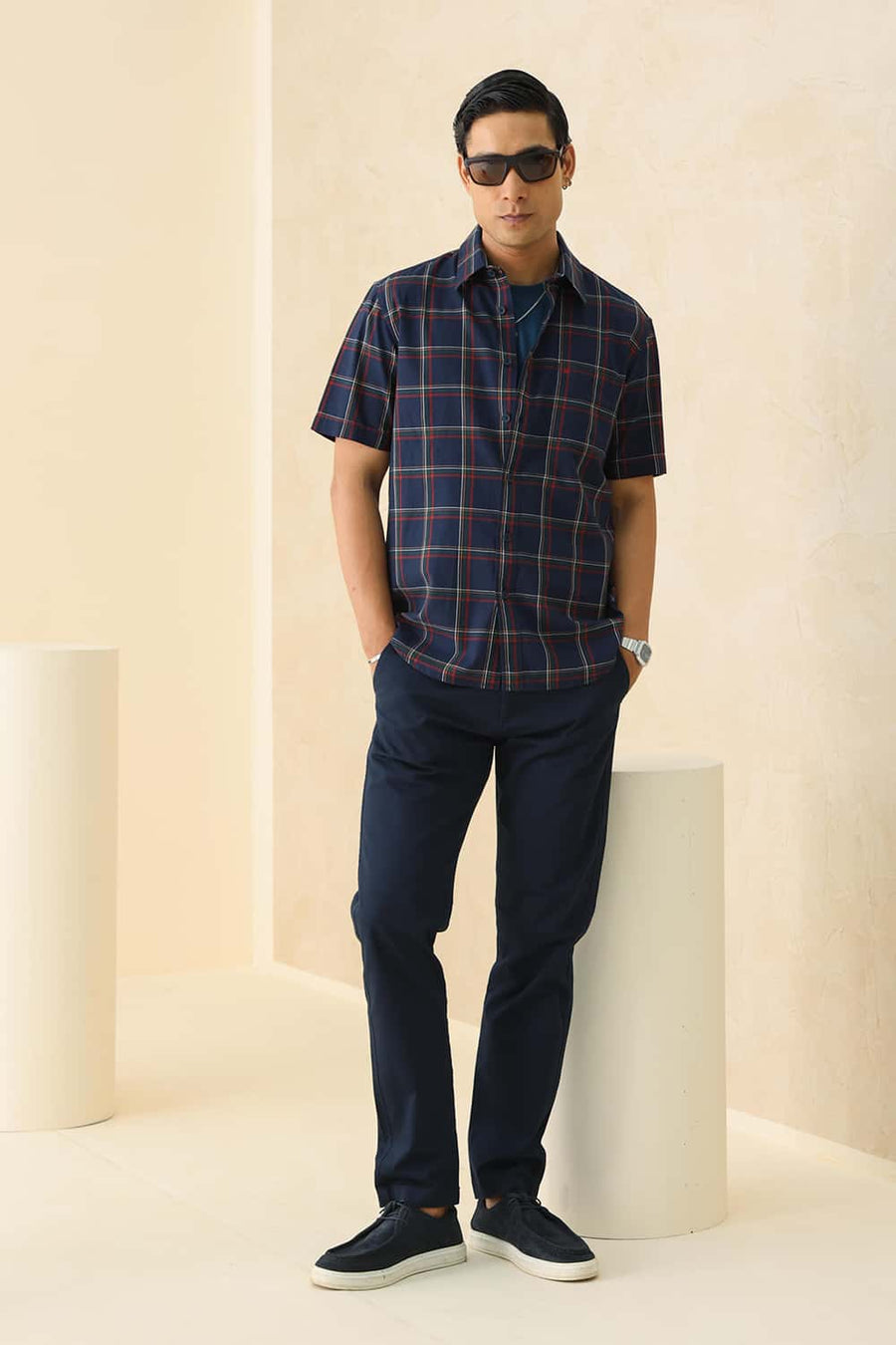 Basics Slim Fit Majolica Navy Cotton Herring Bone Checks Halfsleeves Shirt