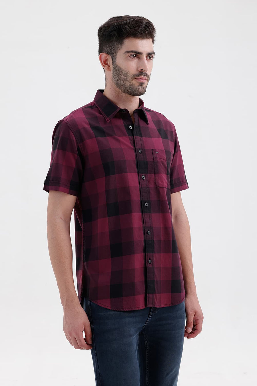 BASICS SLIM FIT GRAPE WINE COTTON TWILL CHECKS HALFSLEEVES SHIRT