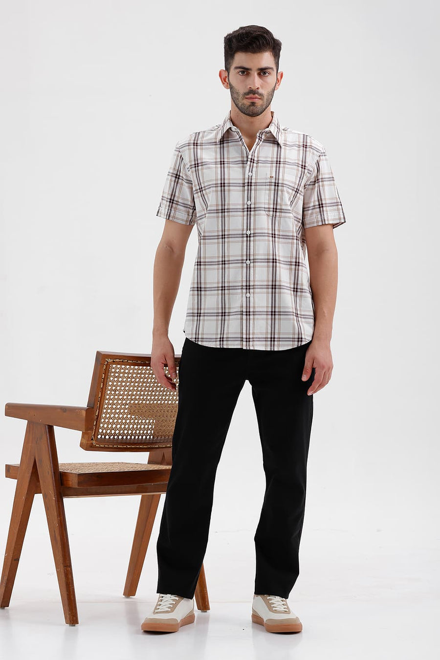 BASICS SLIM FIT CLOUD ECRU COTTON DOBBY CHECKS HALFSLEEVES SHIRT