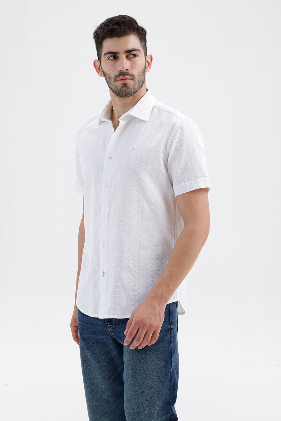 BASICS SLIM FIT CLOUD WHITE COTTON LENO DOBBY HALFSLEEVES SHIRT
