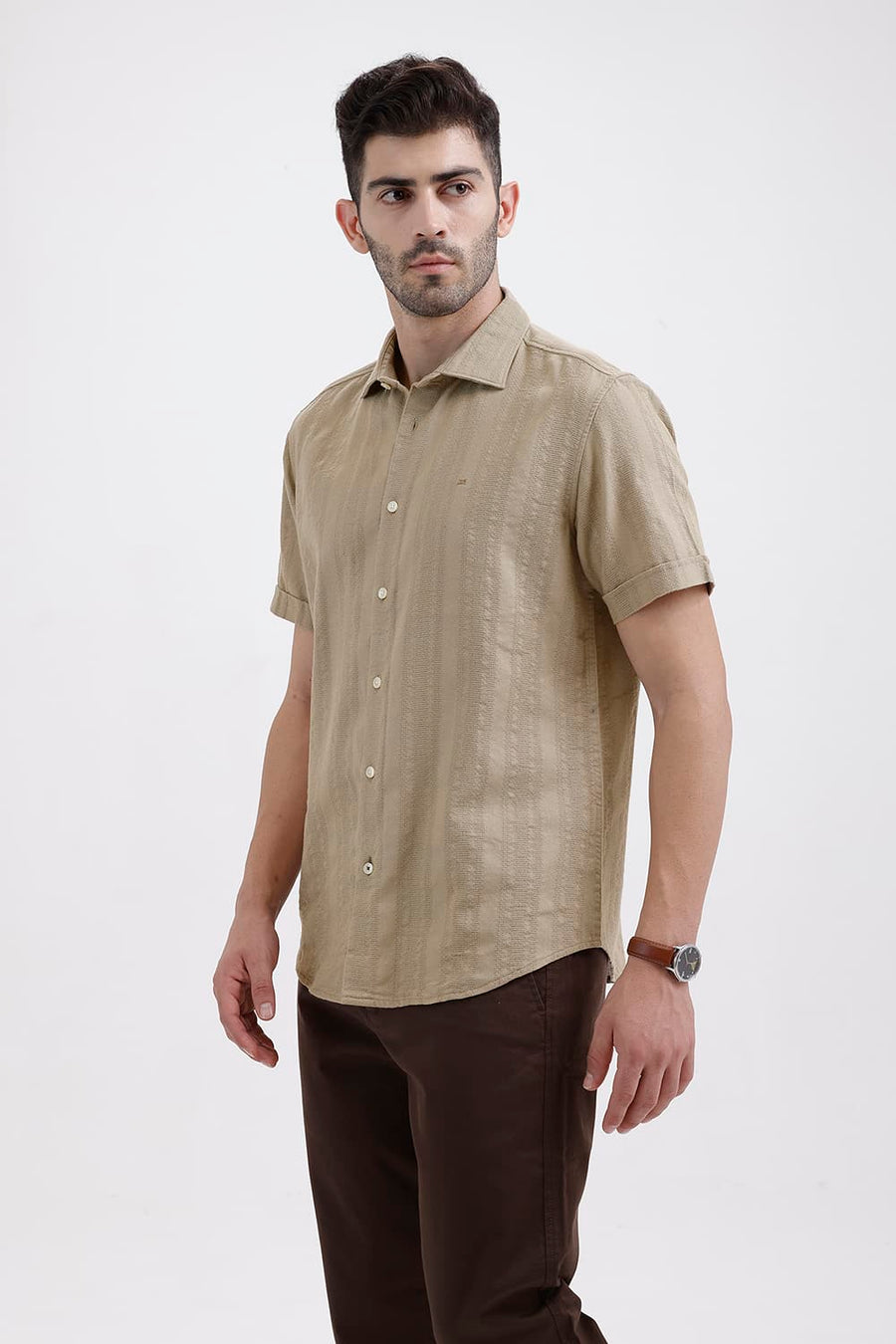 BASICS SLIM FIT TUFFET BROWN COTTON LENO DOBBY HALFSLEEVES SHIRT