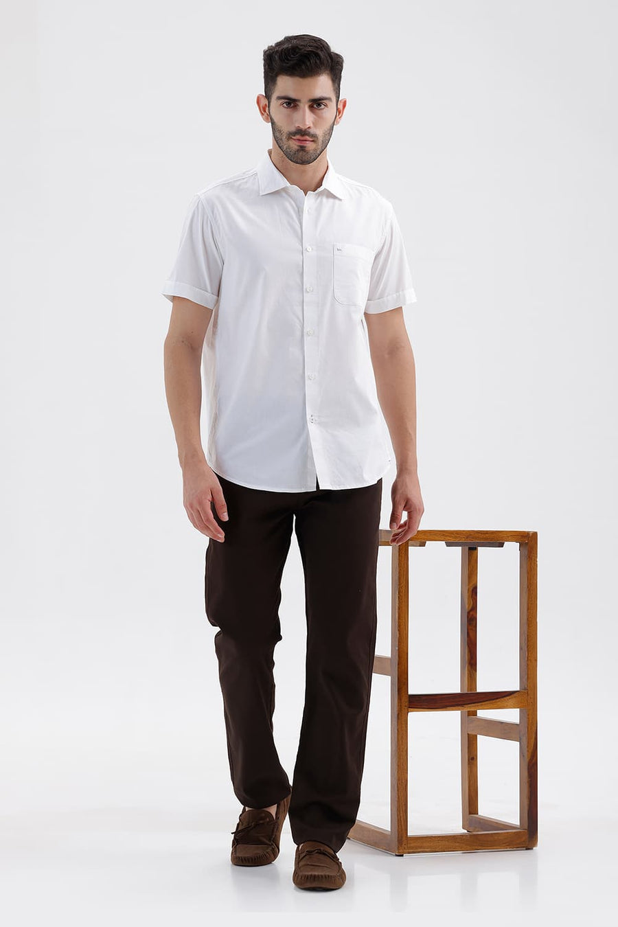 BASICS SLIM FIT LUCENT WHITE COTTON OXFORD HALFSLEEVES SHIRT