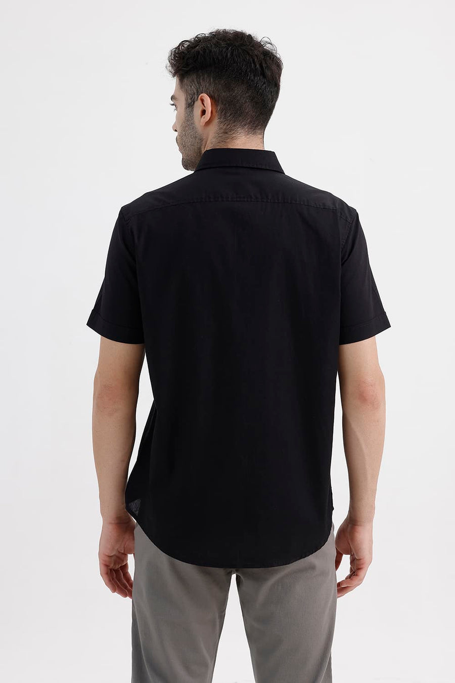 BASICS SLIM FIT PIRATE BLACK COTTON OXFORD HALFSLEEVES SHIRT
