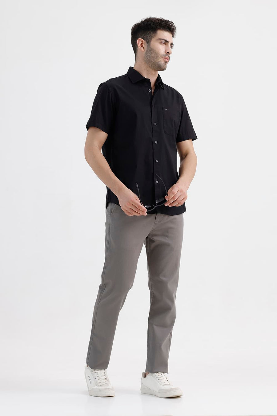BASICS SLIM FIT PIRATE BLACK COTTON OXFORD HALFSLEEVES SHIRT