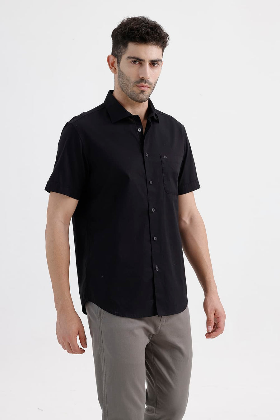 BASICS SLIM FIT PIRATE BLACK COTTON OXFORD HALFSLEEVES SHIRT