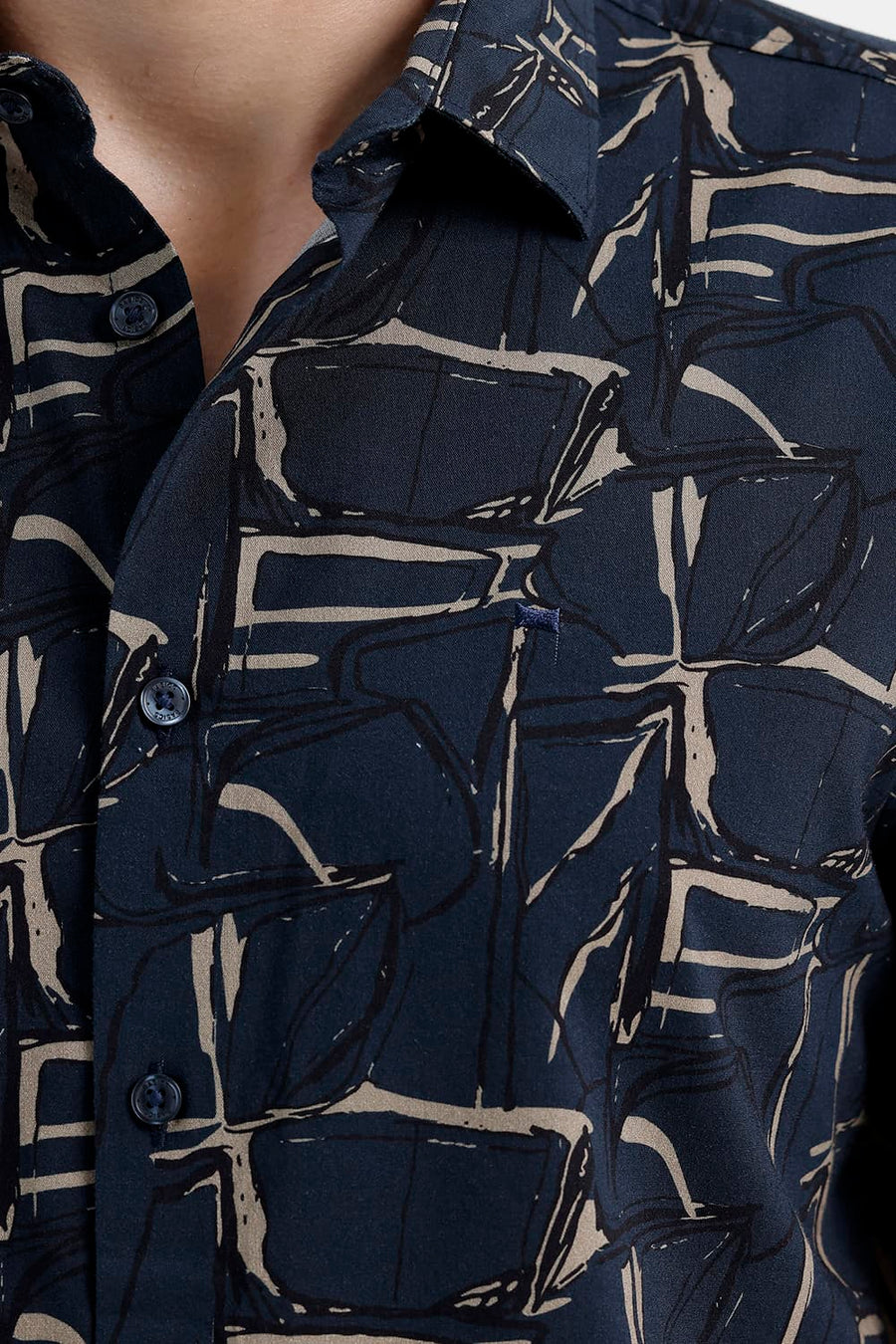 BASICS SLIM FIT NAVY SEA COTTON VISCOSE PRINTED HALFSLEEVES SHIRT